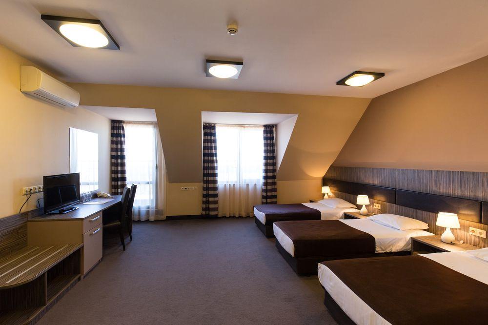 סופיה Hotel Pliska מראה חיצוני תמונה